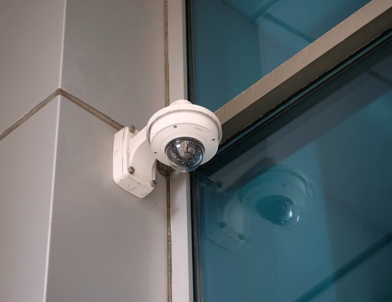 CCTV camera professionally installed on a modern building in Chennai by Phoenix Pixel Studio